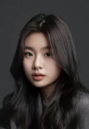 김수안