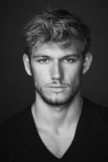 Alex Pettyfer