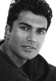 Sendhil Ramamurthy